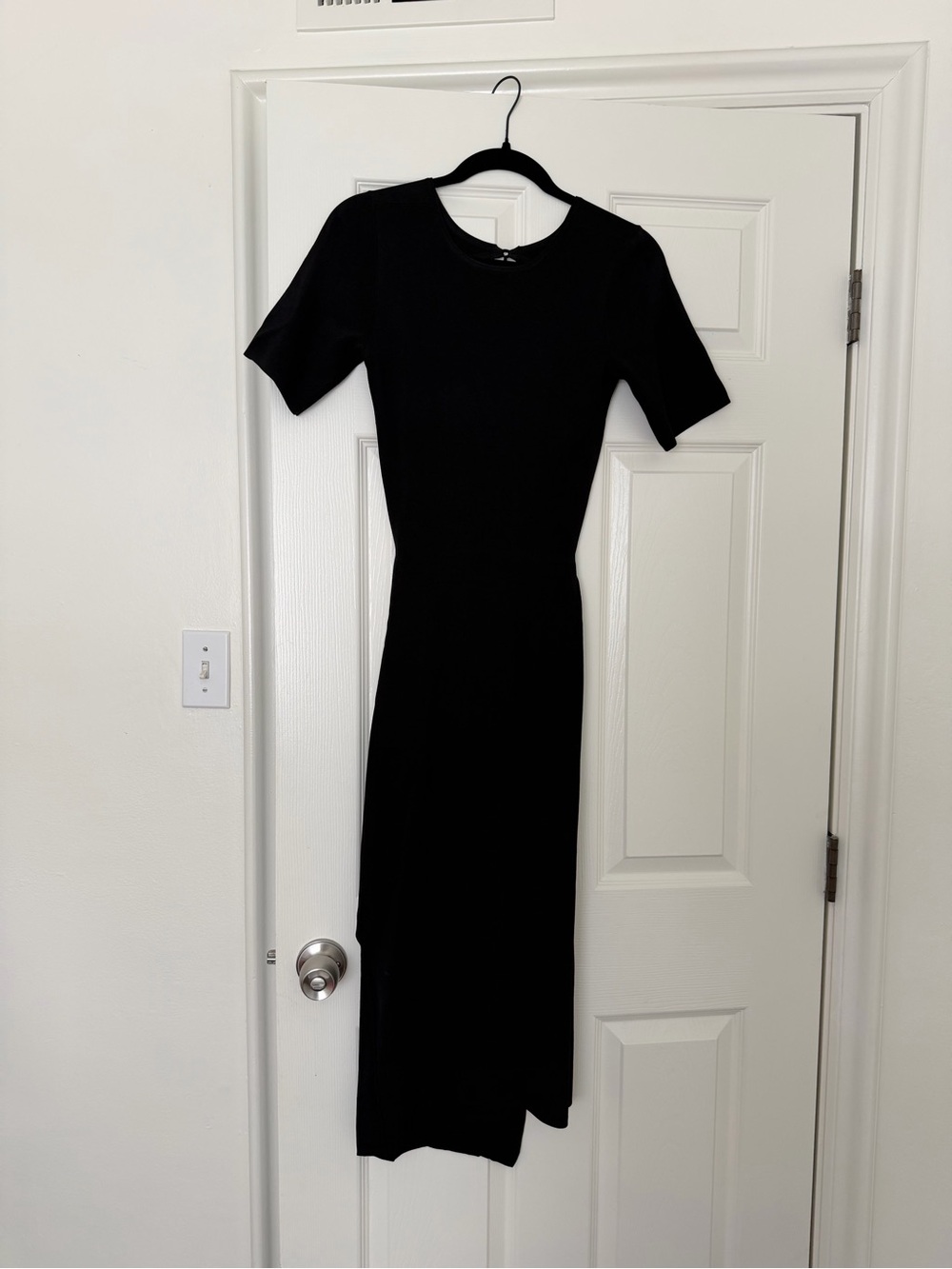 Viktoria & Woods Black Maxi Short-Sleeve Dress